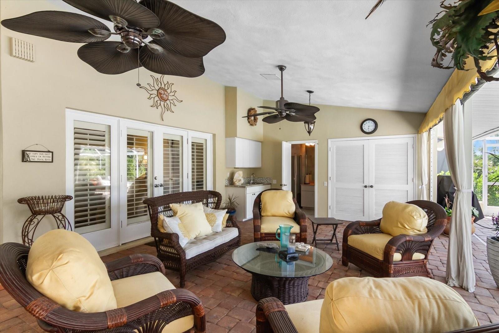 204 WINDWARD DR, OSPREY, FL, 34229