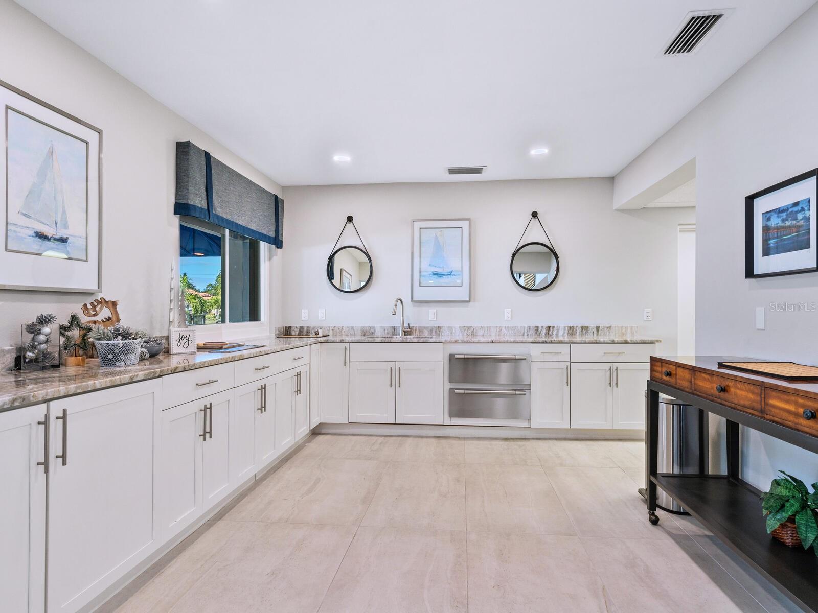 204 WINDWARD DR, OSPREY, FL, 34229