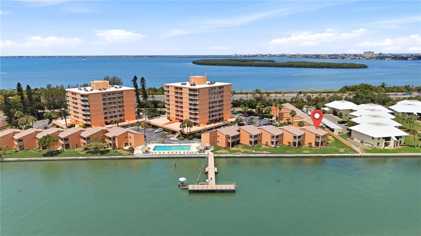 7400 SUNSHINE SKYWAY LN S #111, ST PETERSBURG, FL, 33711
