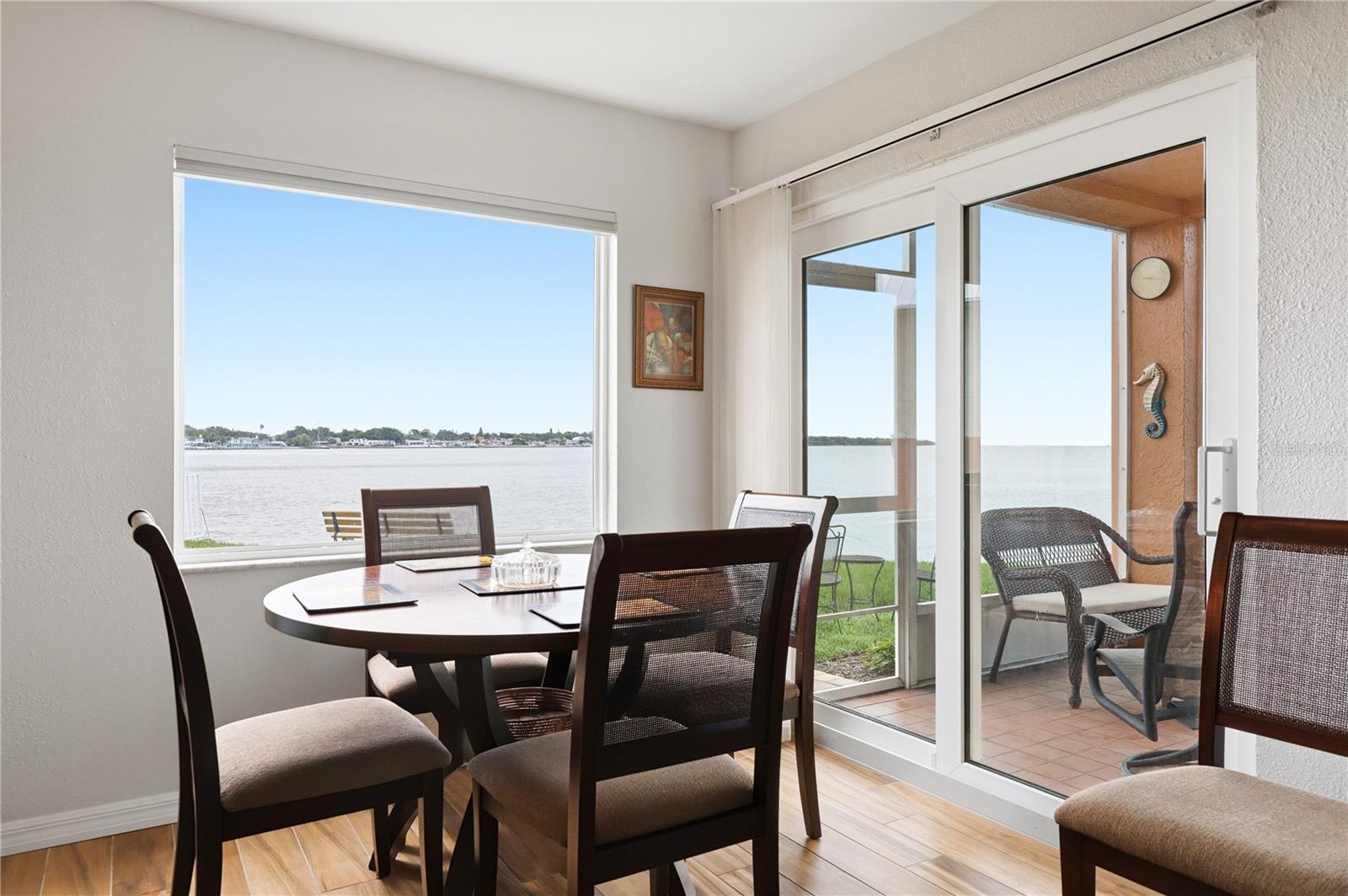 7400 SUNSHINE SKYWAY LN S #111, ST PETERSBURG, FL, 33711