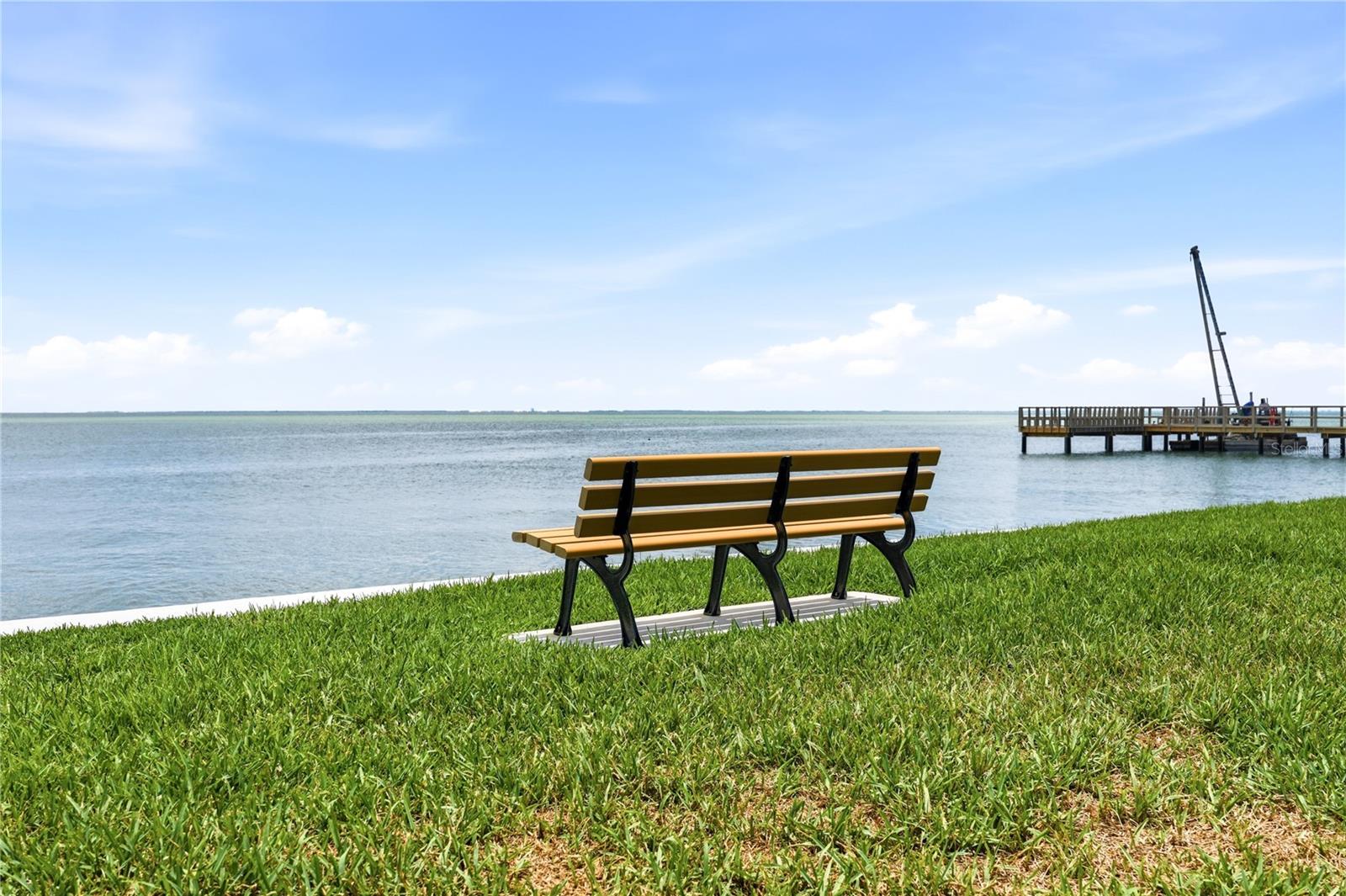 7400 SUNSHINE SKYWAY LN S #111, ST PETERSBURG, FL, 33711