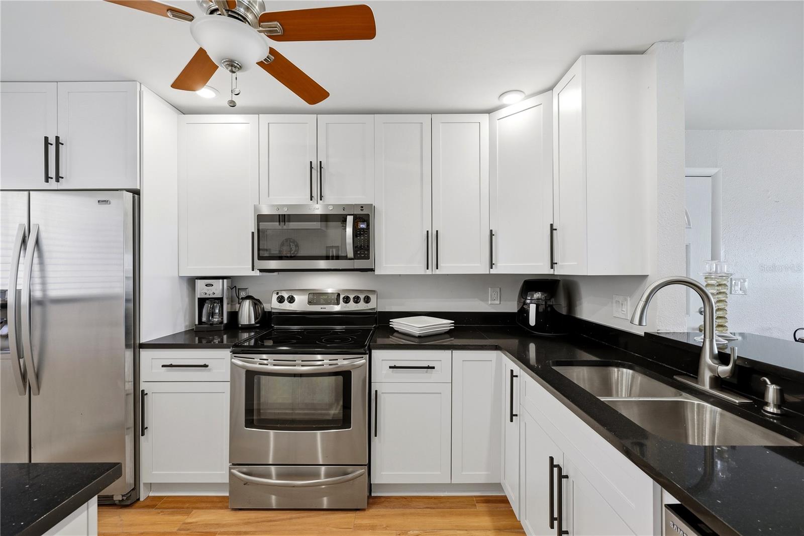 7400 SUNSHINE SKYWAY LN S #111, ST PETERSBURG, FL, 33711