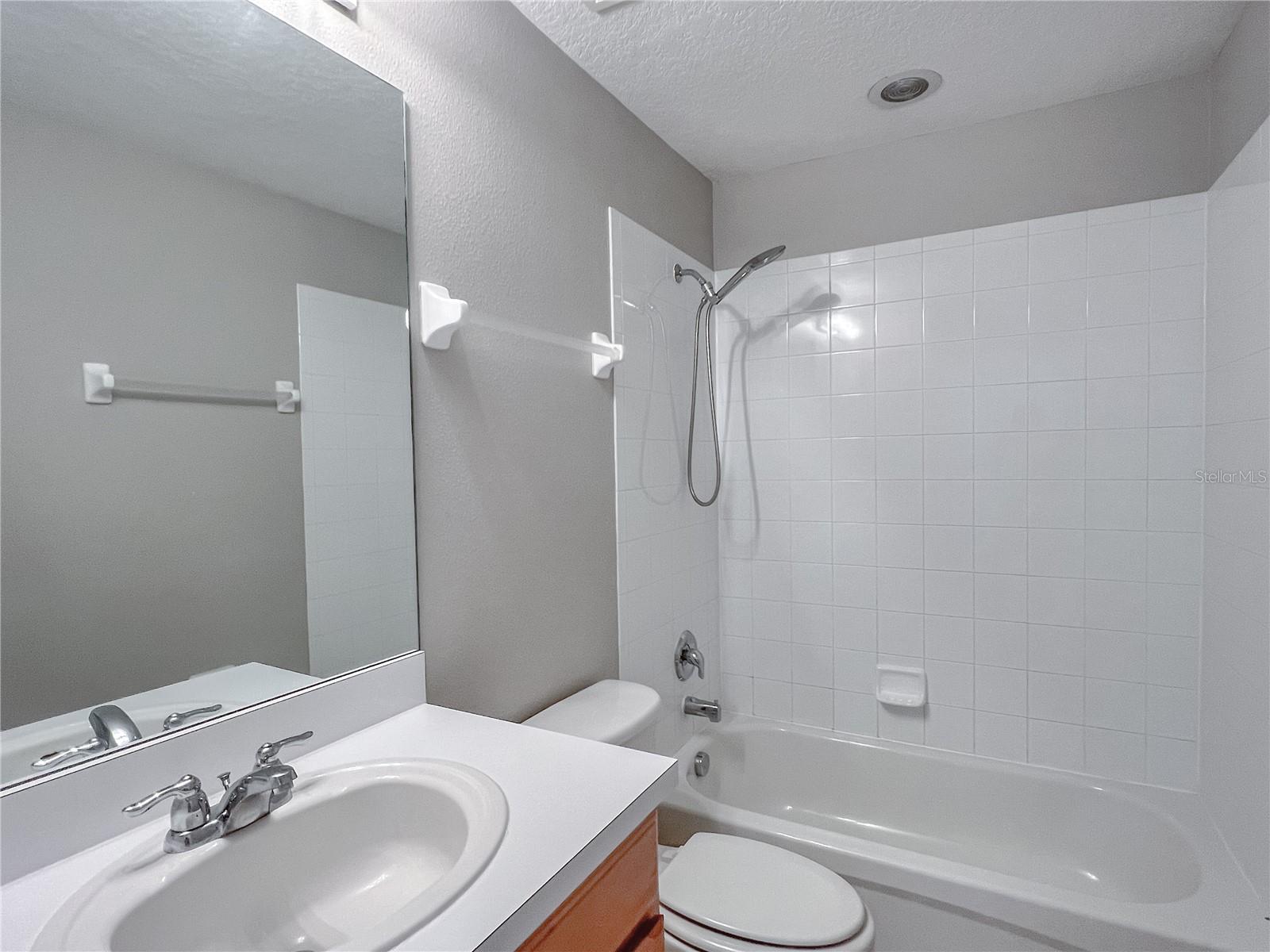 267 CAPE HARBOUR LOOP #103, BRADENTON, FL, 34212