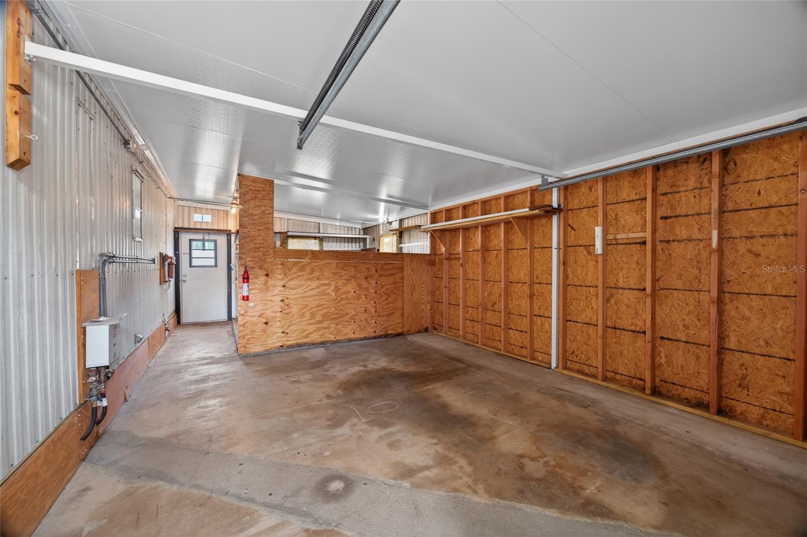 581 NE 64TH AVE, OCALA, FL, 34470