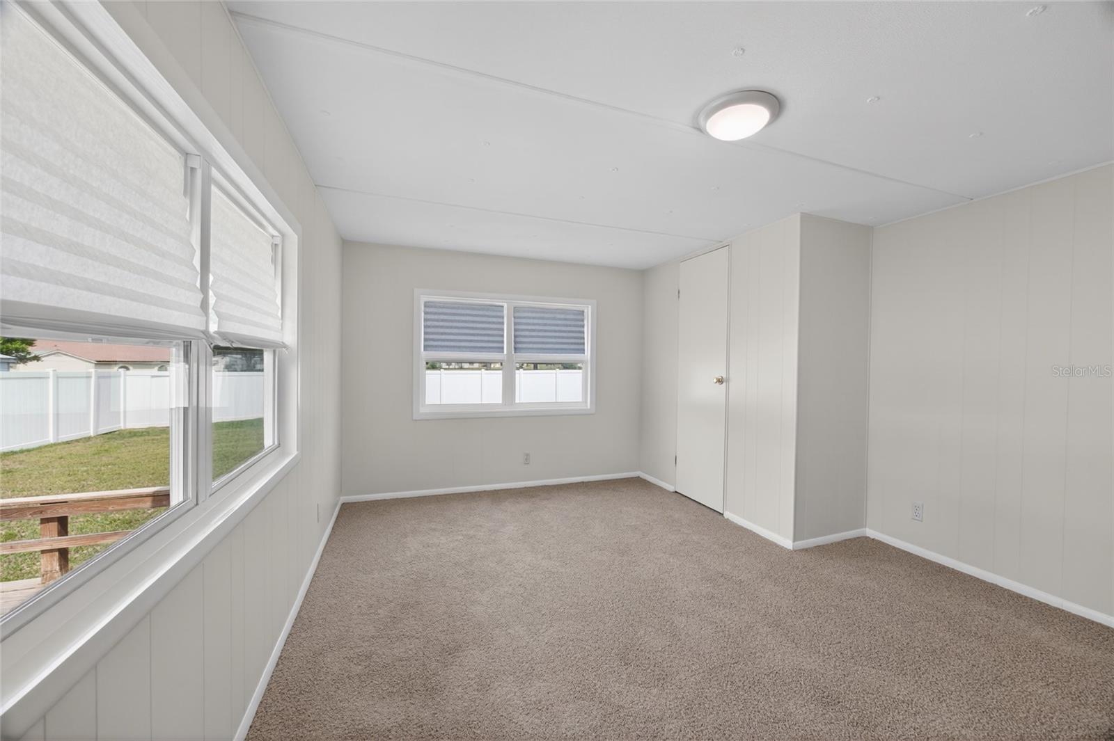 581 NE 64TH AVE, OCALA, FL, 34470
