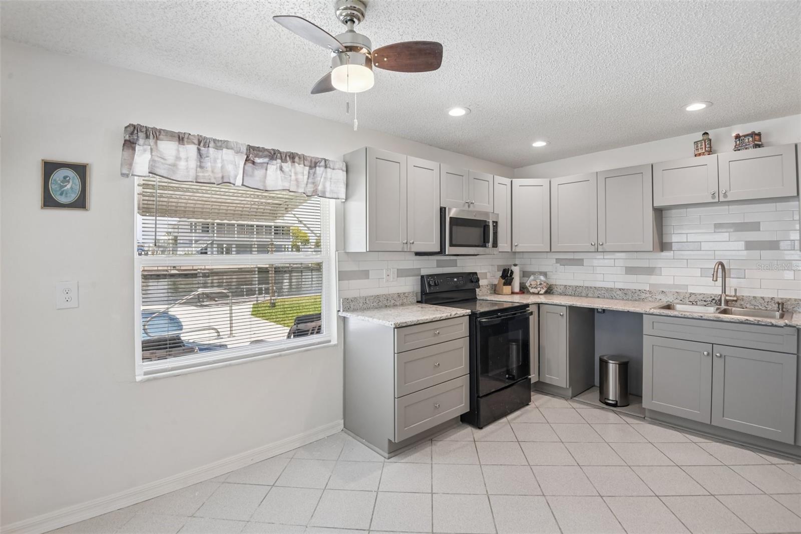3303 MINNOW CREEK DR, HERNANDO BEACH, FL, 34607