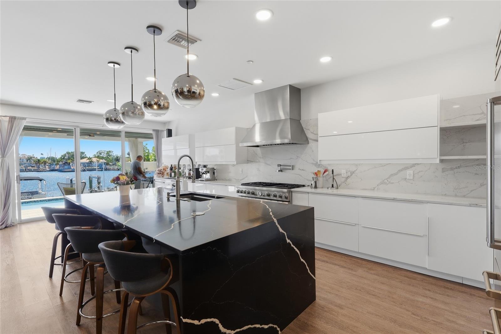 PORT ROYAL AT HARBOUR ISLAND P, TAMPA, FL, 33602