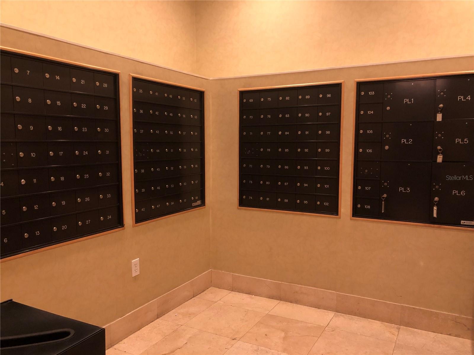 2305 EDGEWATER DR #1704, ORLANDO, FL, 32804