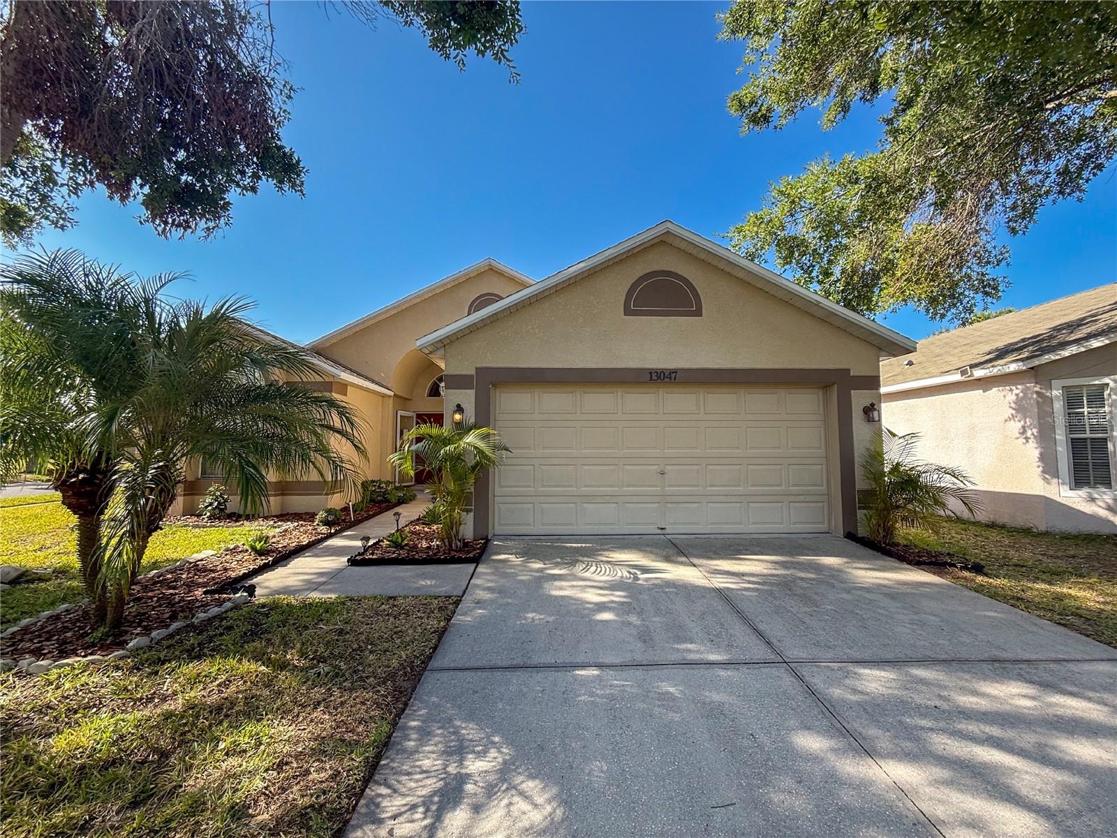 13047 BRIDLEFORD DR, GIBSONTON, FL, 33534