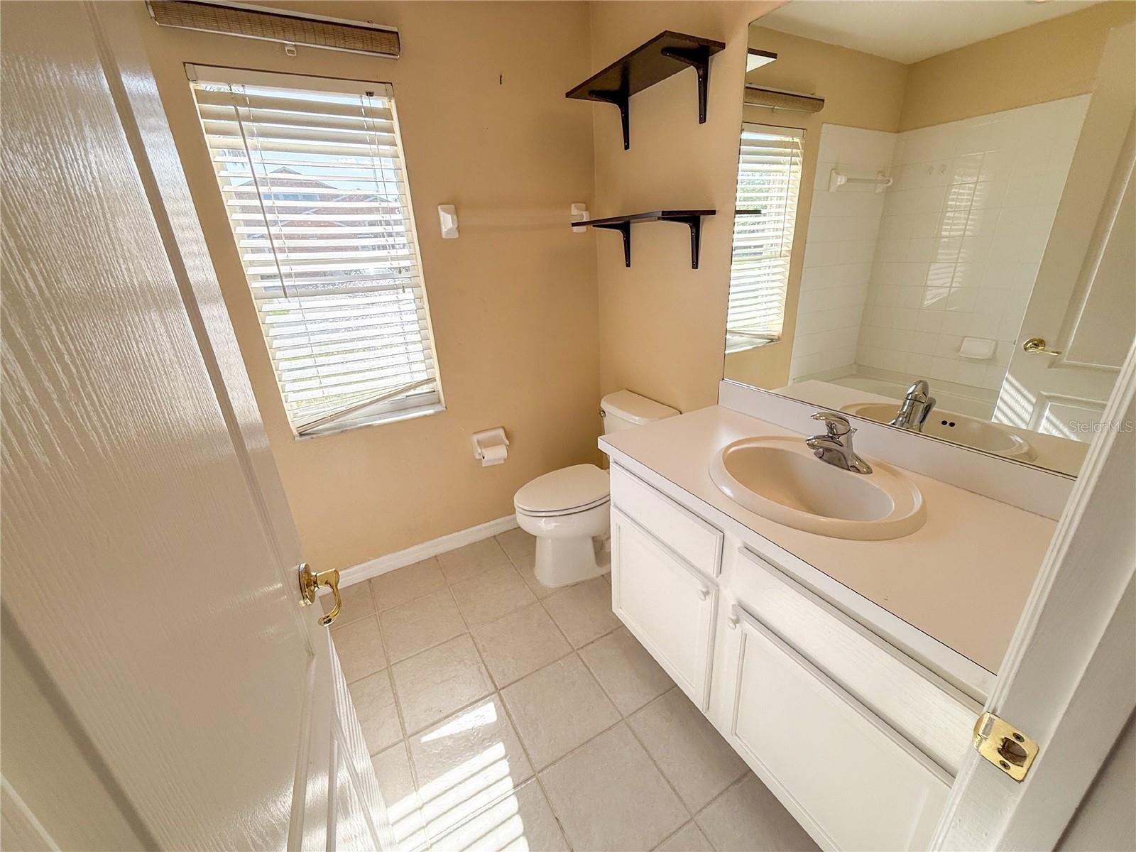 13047 BRIDLEFORD DR, GIBSONTON, FL, 33534