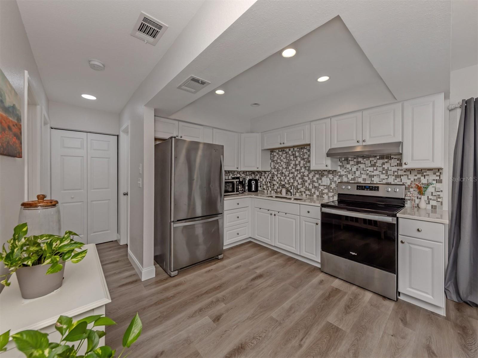 5568 KENWOOD DR, NORTH PORT, FL, 34287