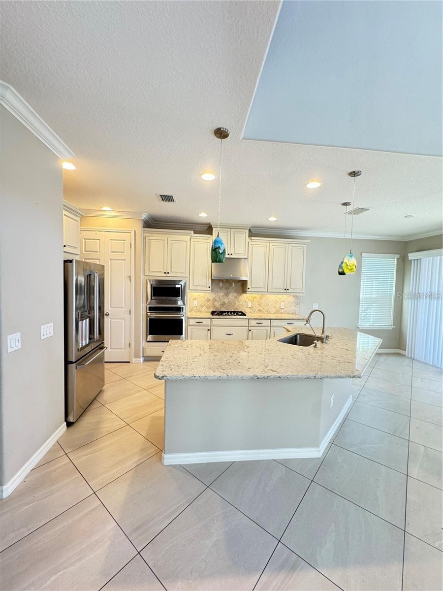 5922 ANISE DR, SARASOTA, FL, 34238