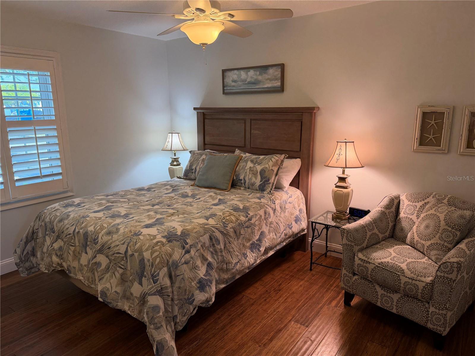 5001 STARFISH DR SE #B, ST PETERSBURG, FL, 33705