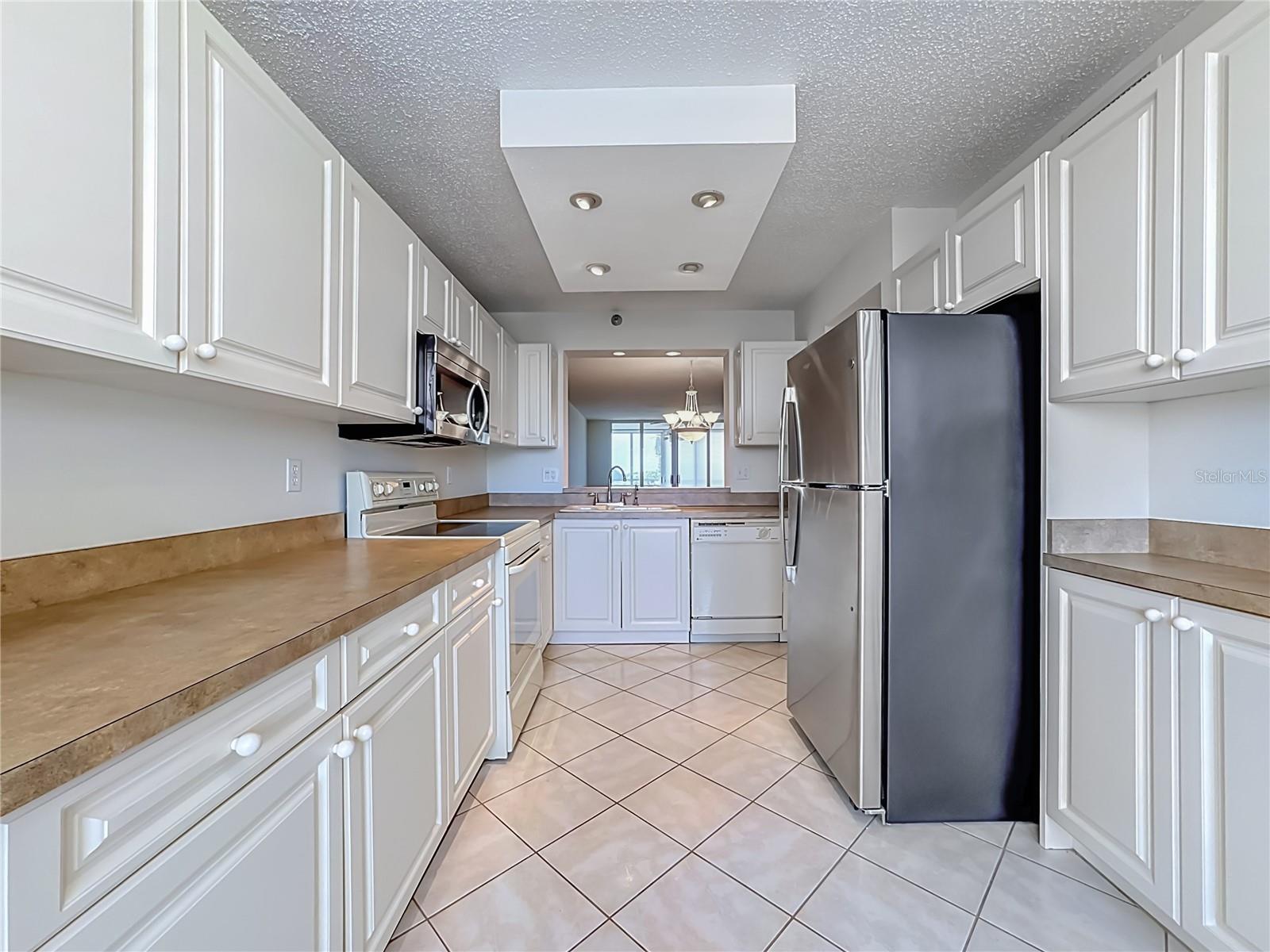 3740 PINEBROOK CIR #607, BRADENTON, FL, 34209