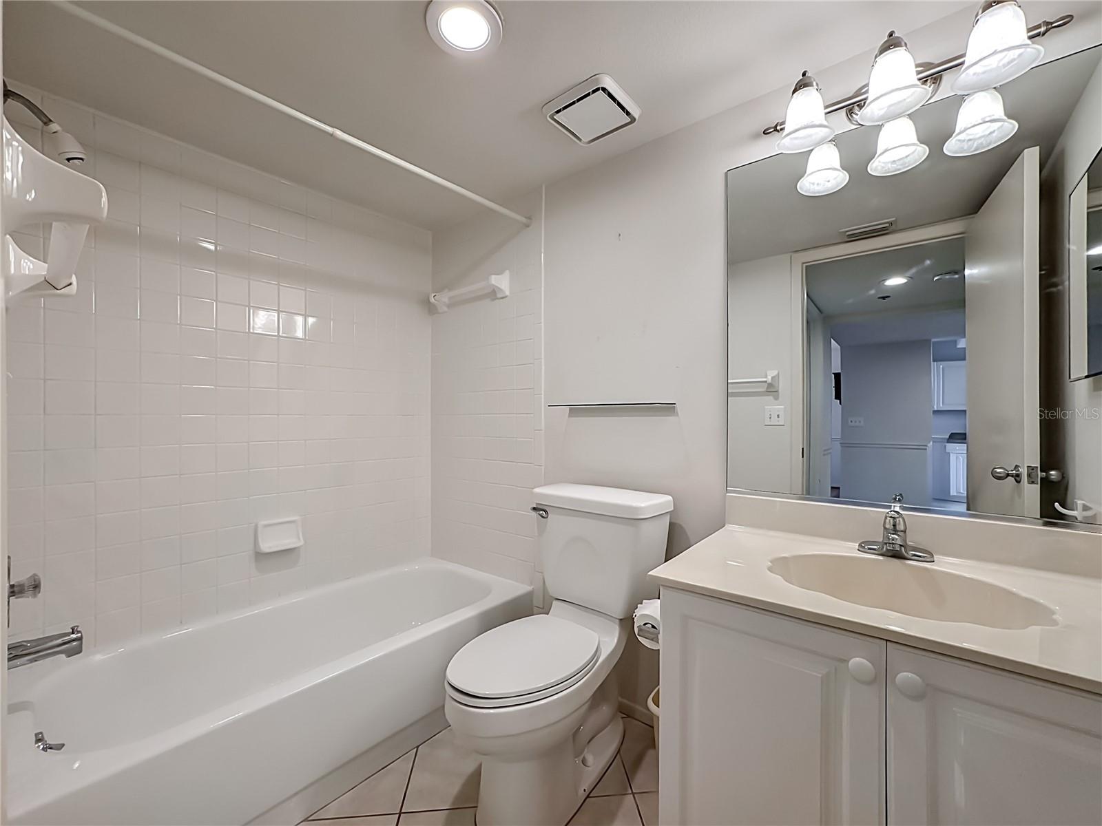 3740 PINEBROOK CIR #607, BRADENTON, FL, 34209