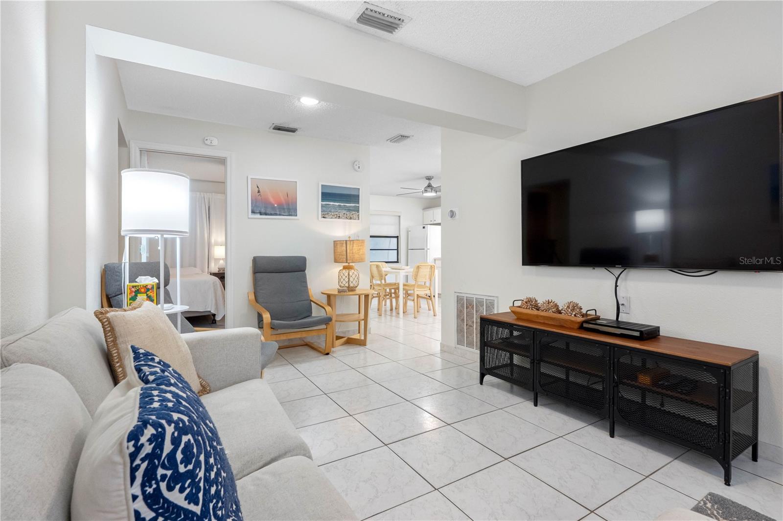 614 GULF BLVD #9, INDIAN ROCKS BEACH, FL, 33785