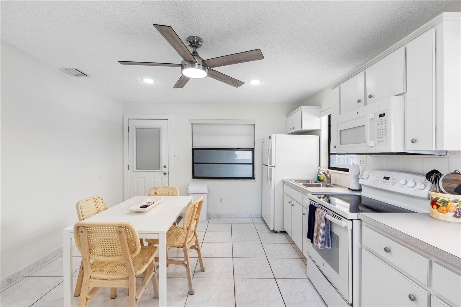 614 GULF BLVD #9, INDIAN ROCKS BEACH, FL, 33785