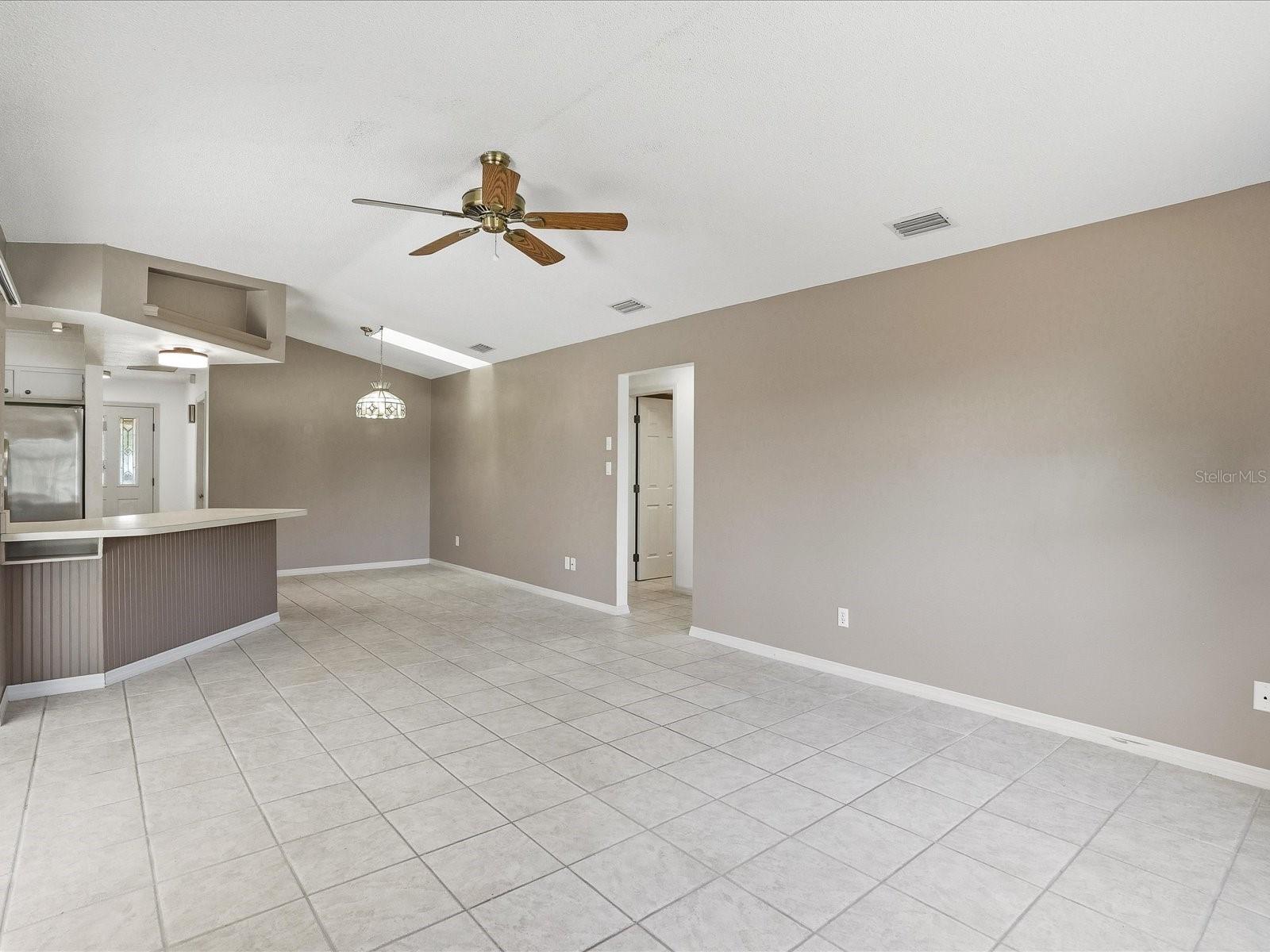 22207 LANCASTER AVE, PORT CHARLOTTE, FL, 33952