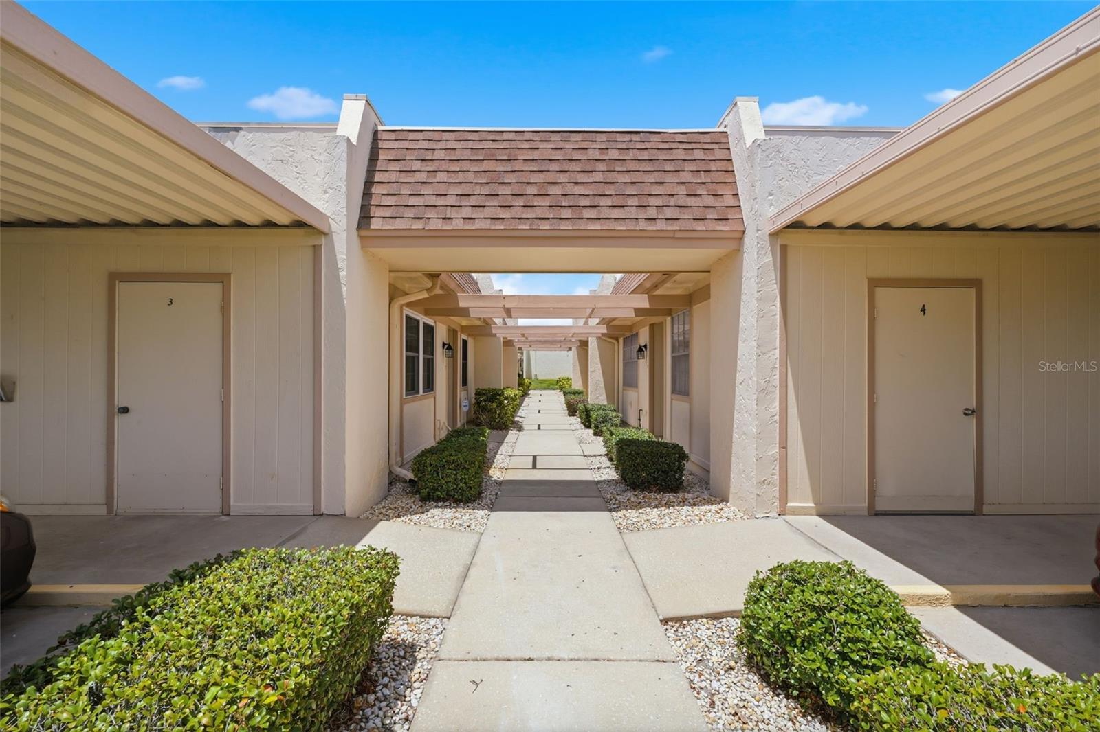 11210 CARRIAGE HILL DR #5, PORT RICHEY, FL, 34668