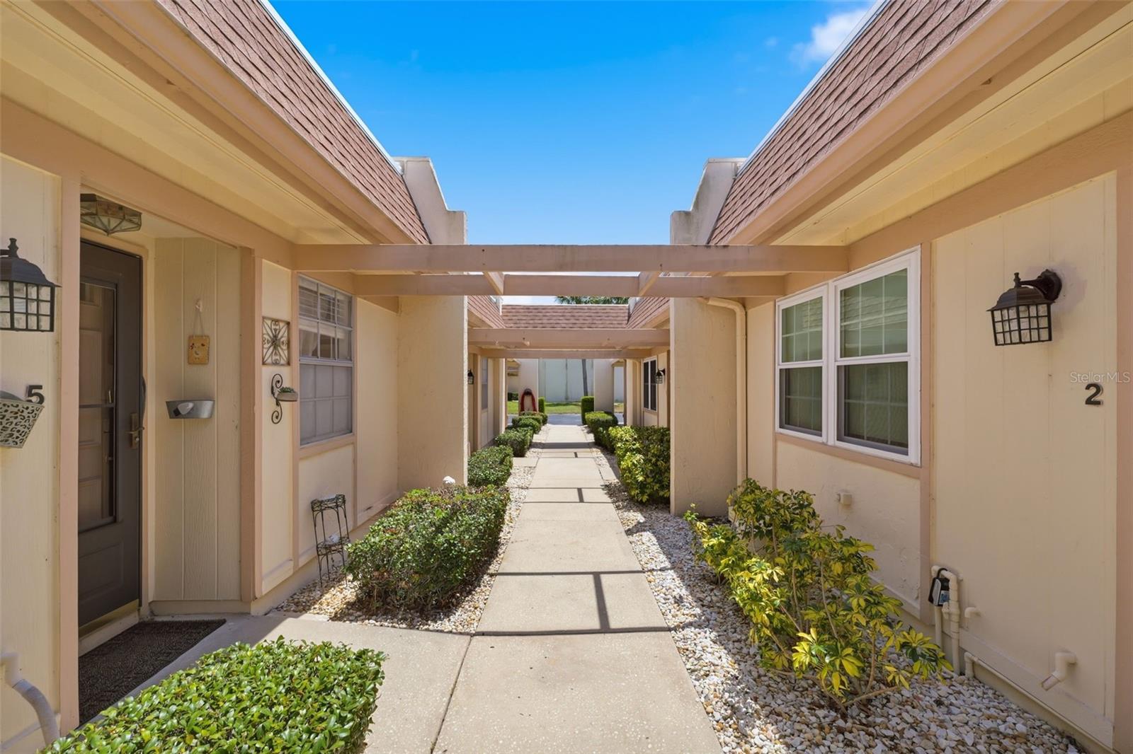11210 CARRIAGE HILL DR #5, PORT RICHEY, FL, 34668