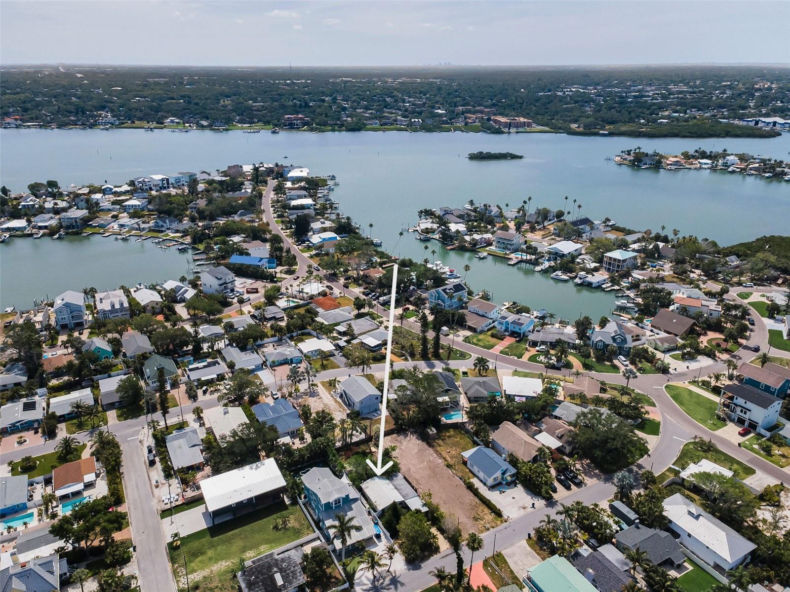 1213 BAY PALM BLVD, INDIAN ROCKS BEACH, FL, 33785