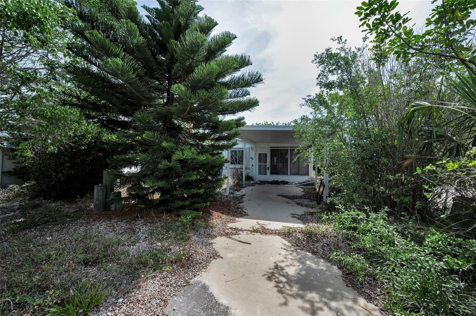 1213 BAY PALM BLVD, INDIAN ROCKS BEACH, FL, 33785