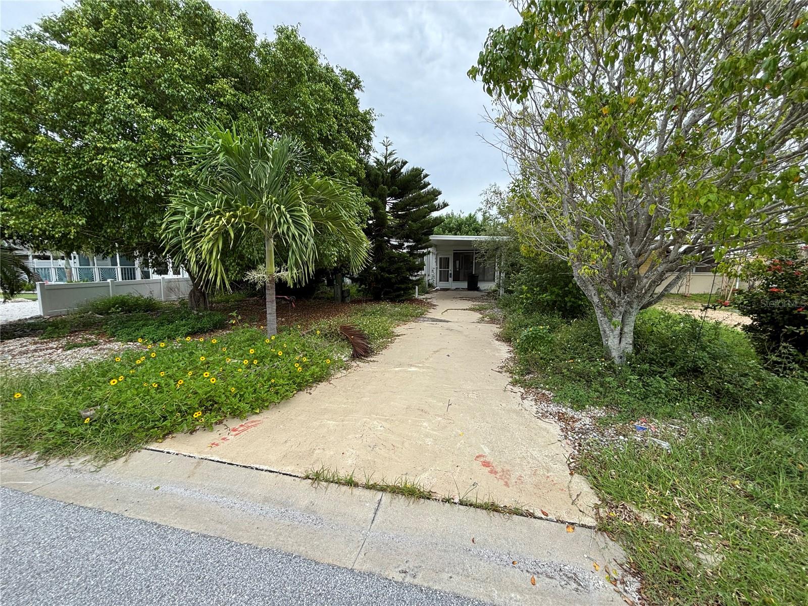 1213 BAY PALM BLVD, INDIAN ROCKS BEACH, FL, 33785