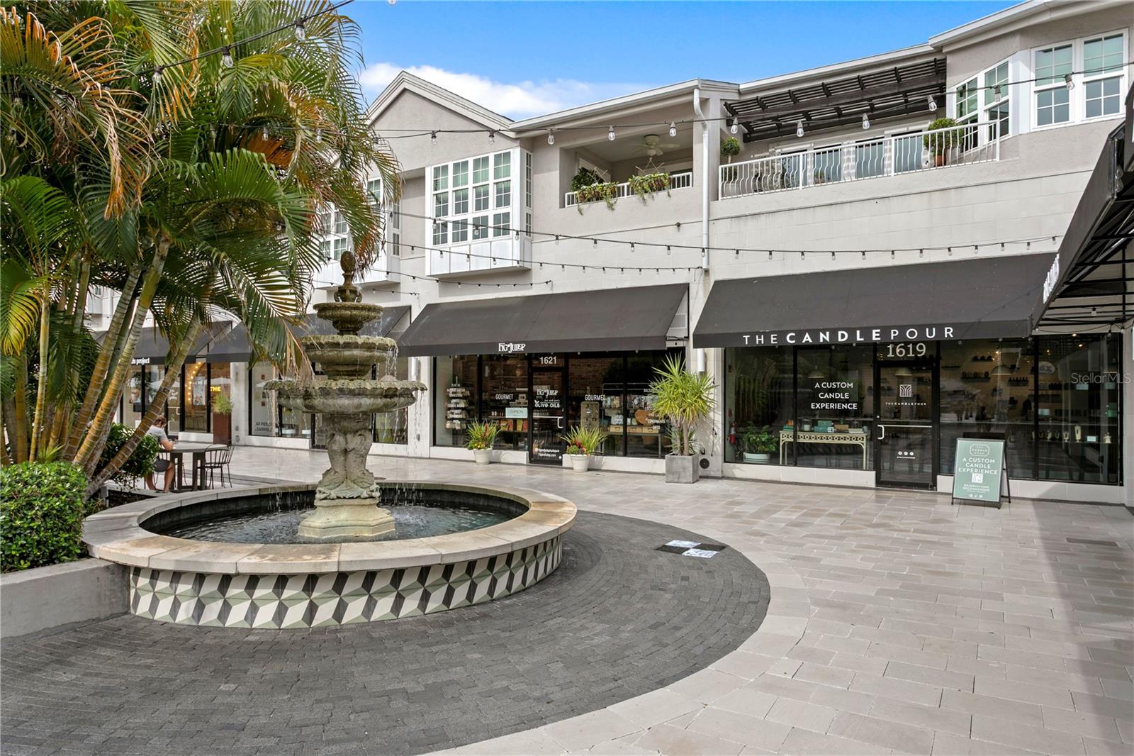 1649 W SNOW CIR #E203, TAMPA, FL, 33606