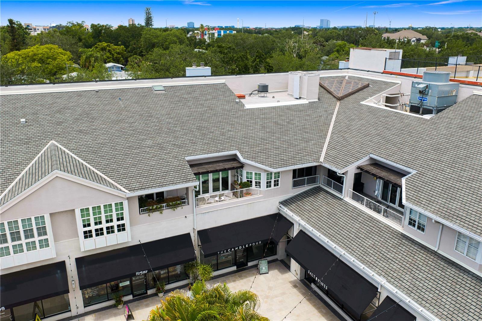 1649 W SNOW CIR #E203, TAMPA, FL, 33606