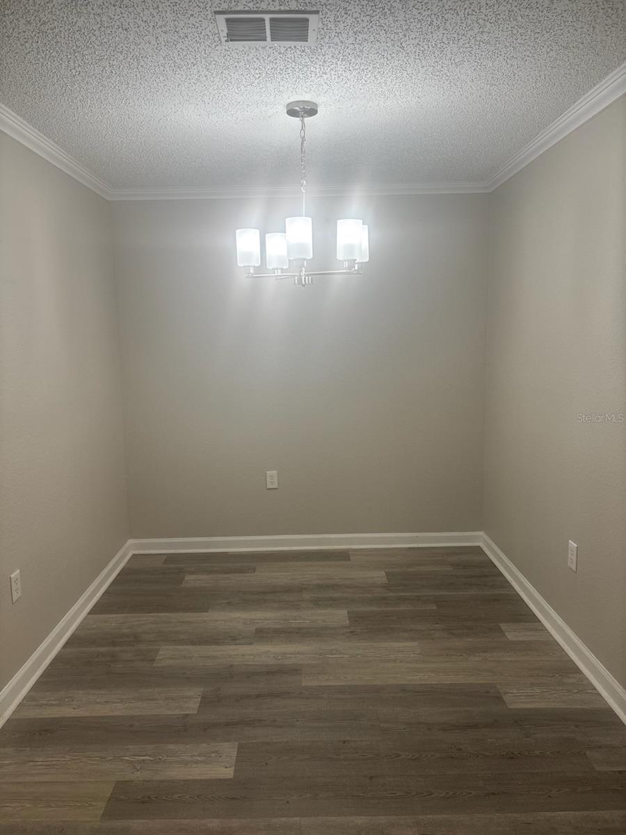10100 SAILWINDS BLVD N #206, LARGO, FL, 33773
