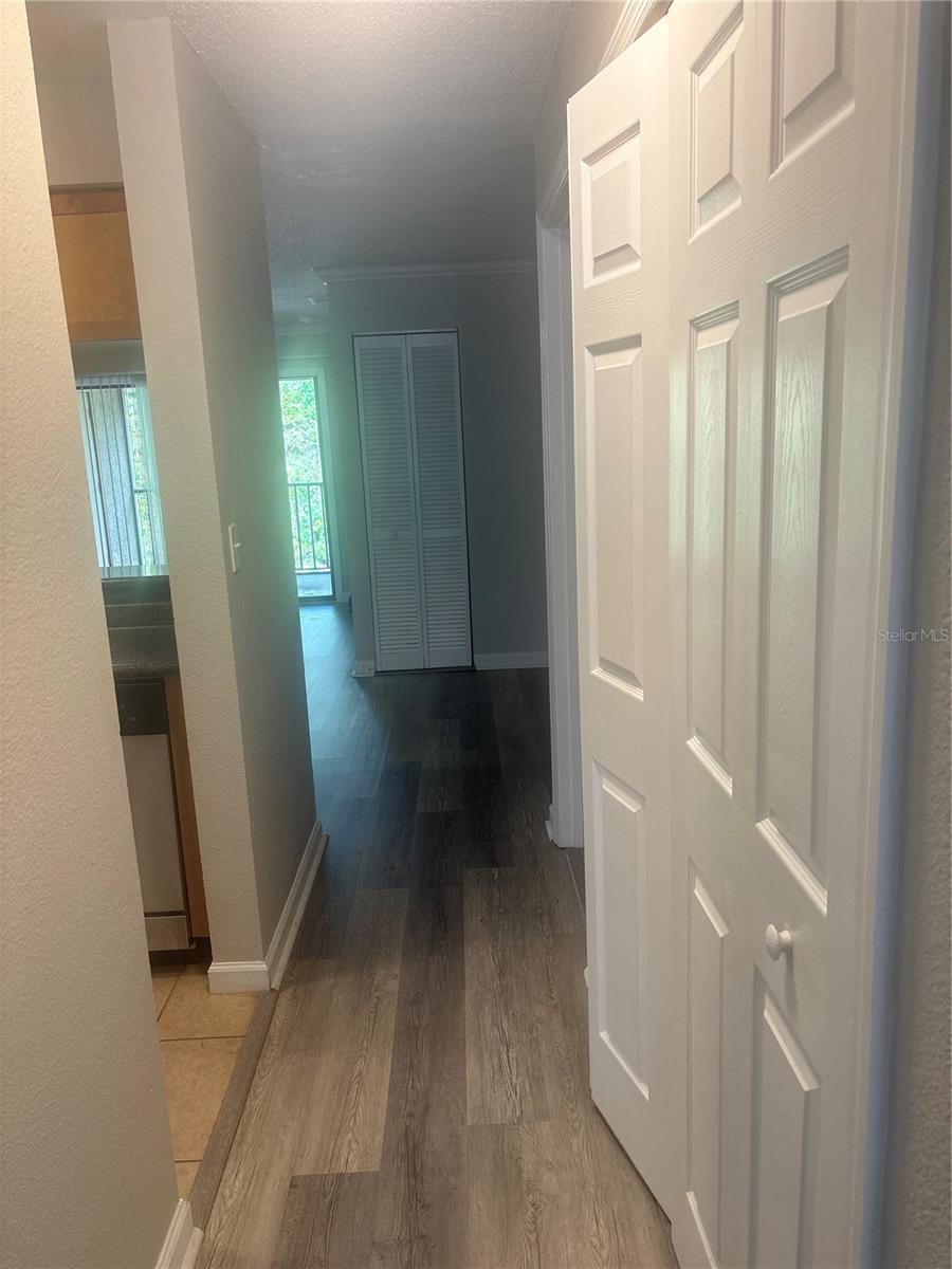 10100 SAILWINDS BLVD N #206, LARGO, FL, 33773