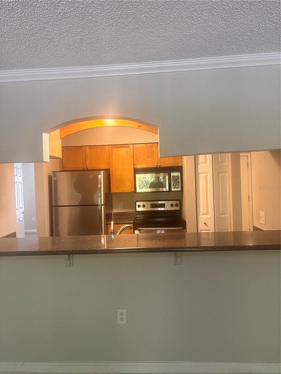 10100 SAILWINDS BLVD N #206, LARGO, FL, 33773