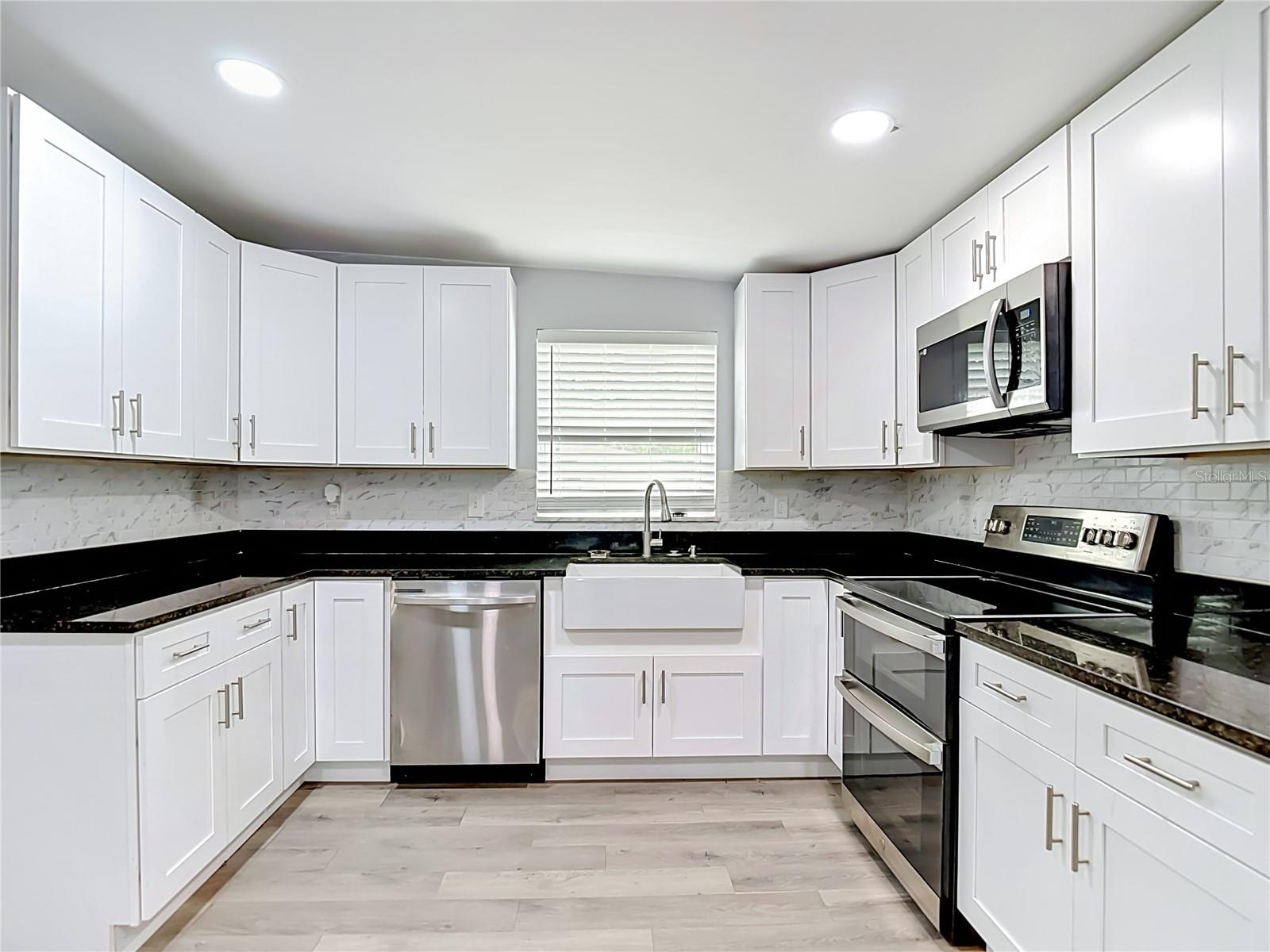 5625 23RD ST, ZEPHYRHILLS, FL, 33542
