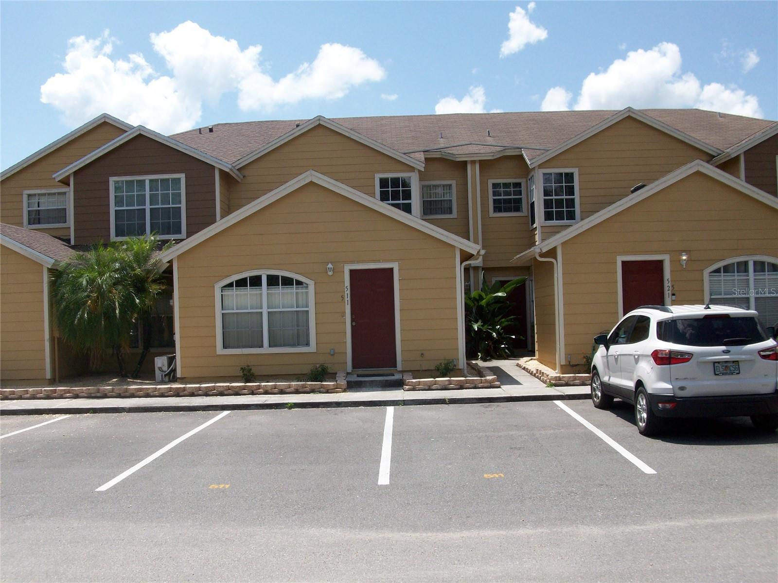 511 COCONUT PALM WAY, DAVENPORT, FL, 33897