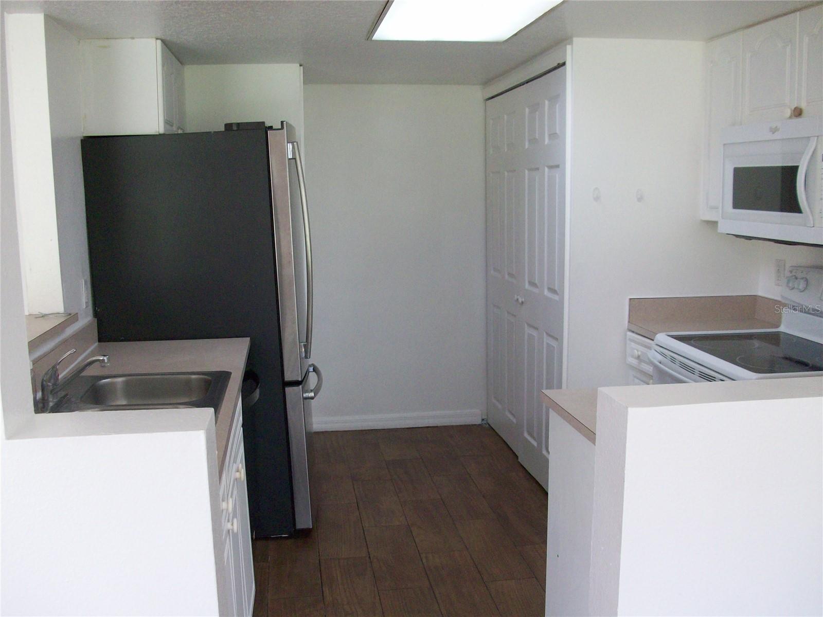 511 COCONUT PALM WAY, DAVENPORT, FL, 33897