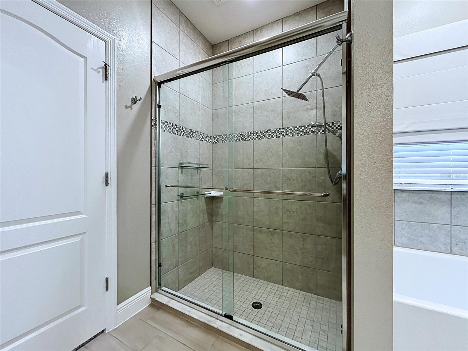 11813 JUNE BRIAR LOOP, SAN ANTONIO, FL, 33576