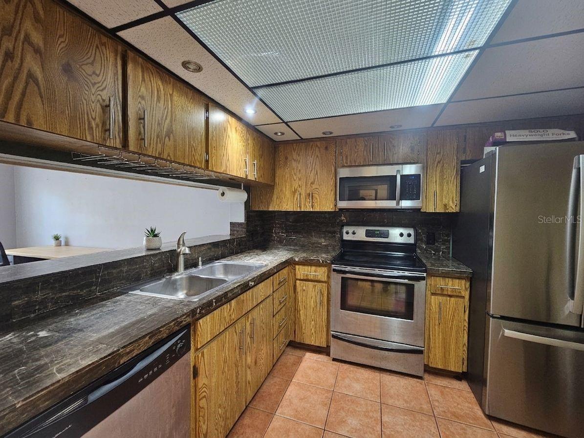 5265 E BAY DR #1013, CLEARWATER, FL, 33764