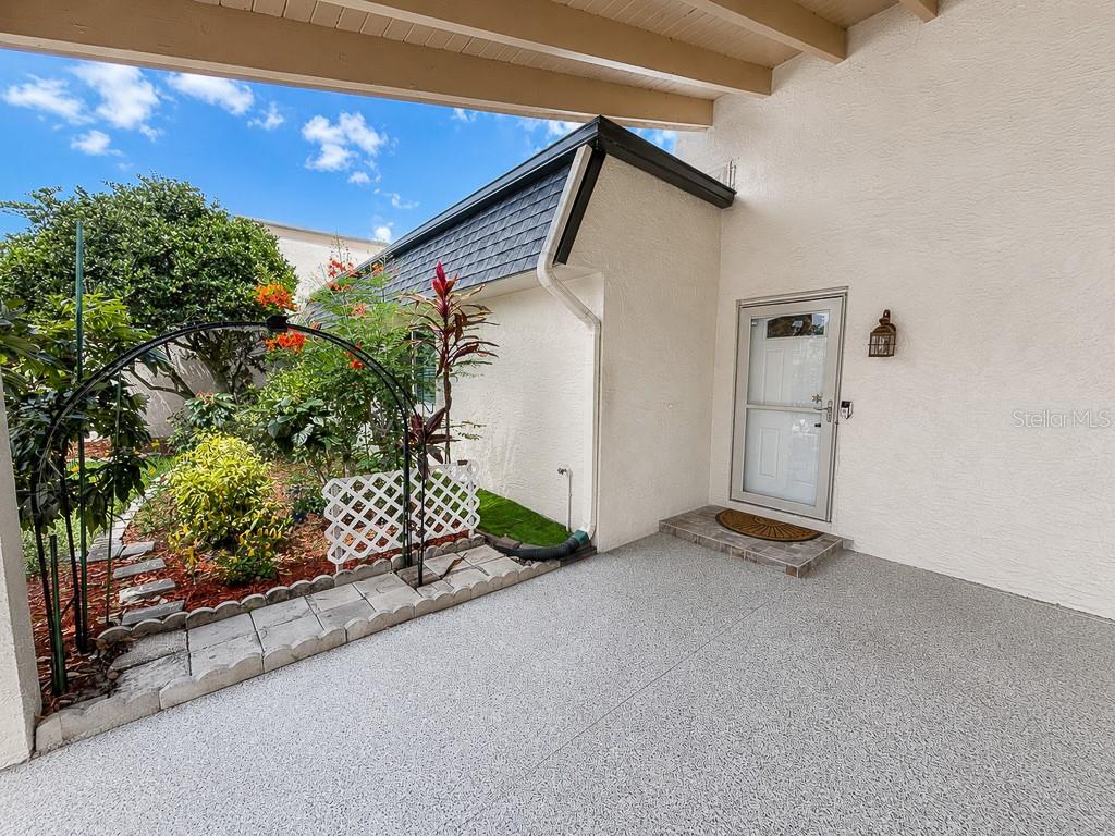 2588 FOREST RUN CT #106A, CLEARWATER, FL, 33761