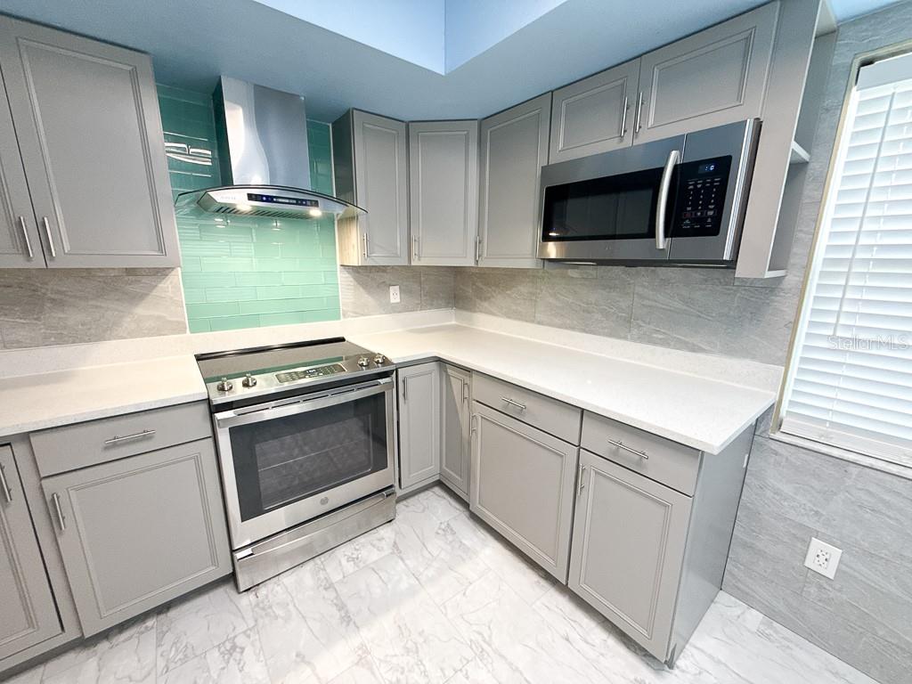 2588 FOREST RUN CT #106A, CLEARWATER, FL, 33761
