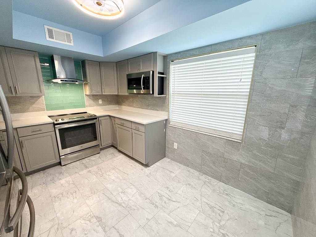 2588 FOREST RUN CT #106A, CLEARWATER, FL, 33761