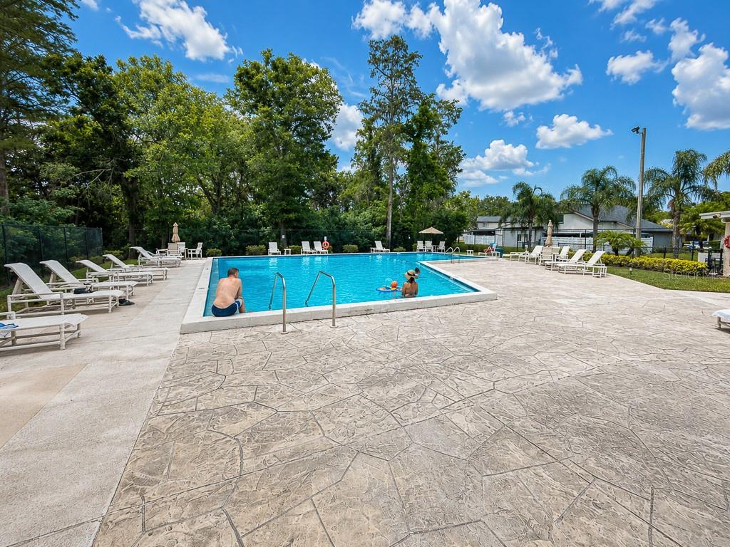 2588 FOREST RUN CT #106A, CLEARWATER, FL, 33761