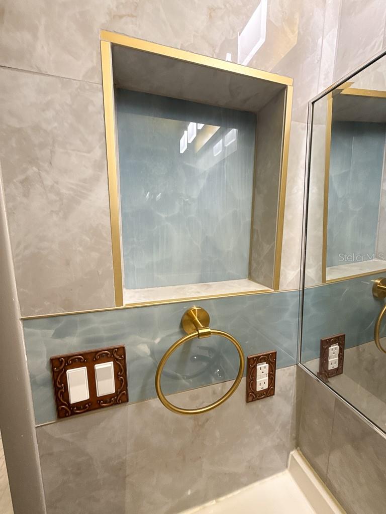 2588 FOREST RUN CT #106A, CLEARWATER, FL, 33761
