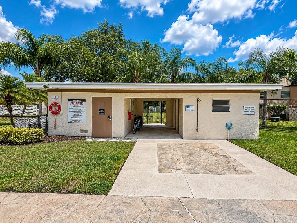 2588 FOREST RUN CT #106A, CLEARWATER, FL, 33761