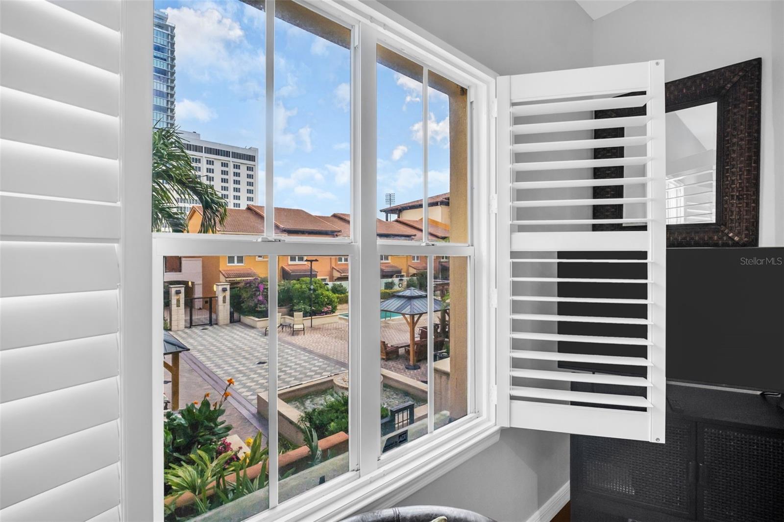 100 4TH AVE S #216, ST PETERSBURG, FL, 33701