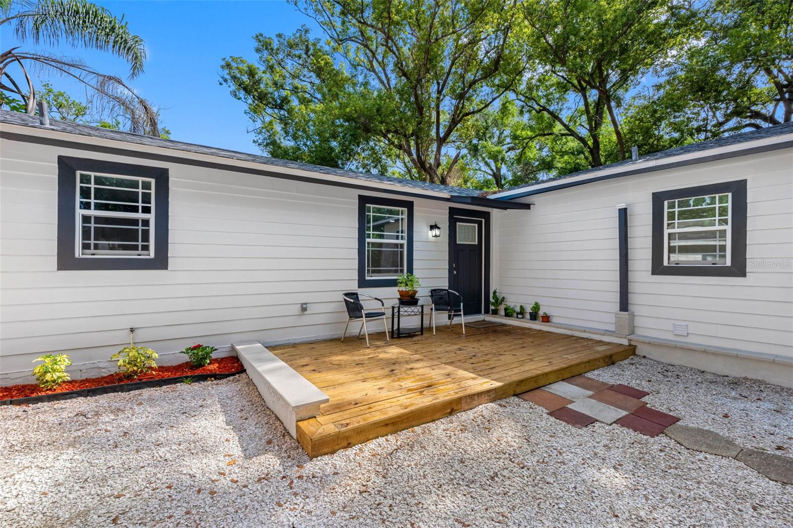 1208 E CHILKOOT AVE, TAMPA, FL, 33612