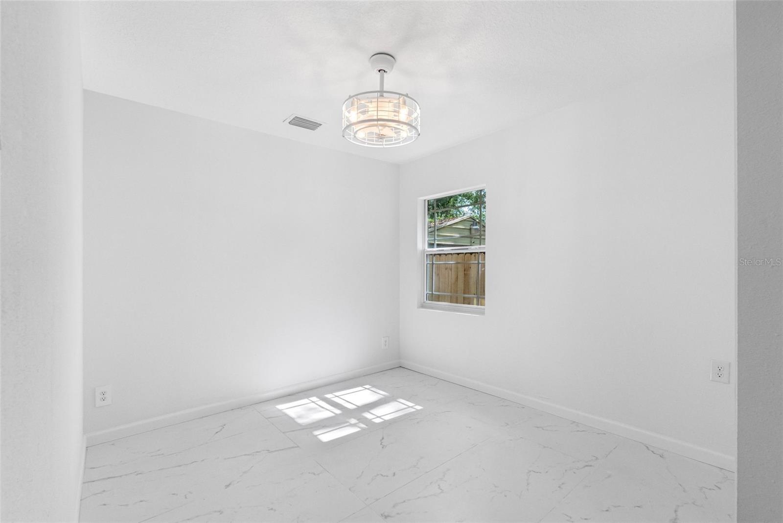 1208 E CHILKOOT AVE, TAMPA, FL, 33612