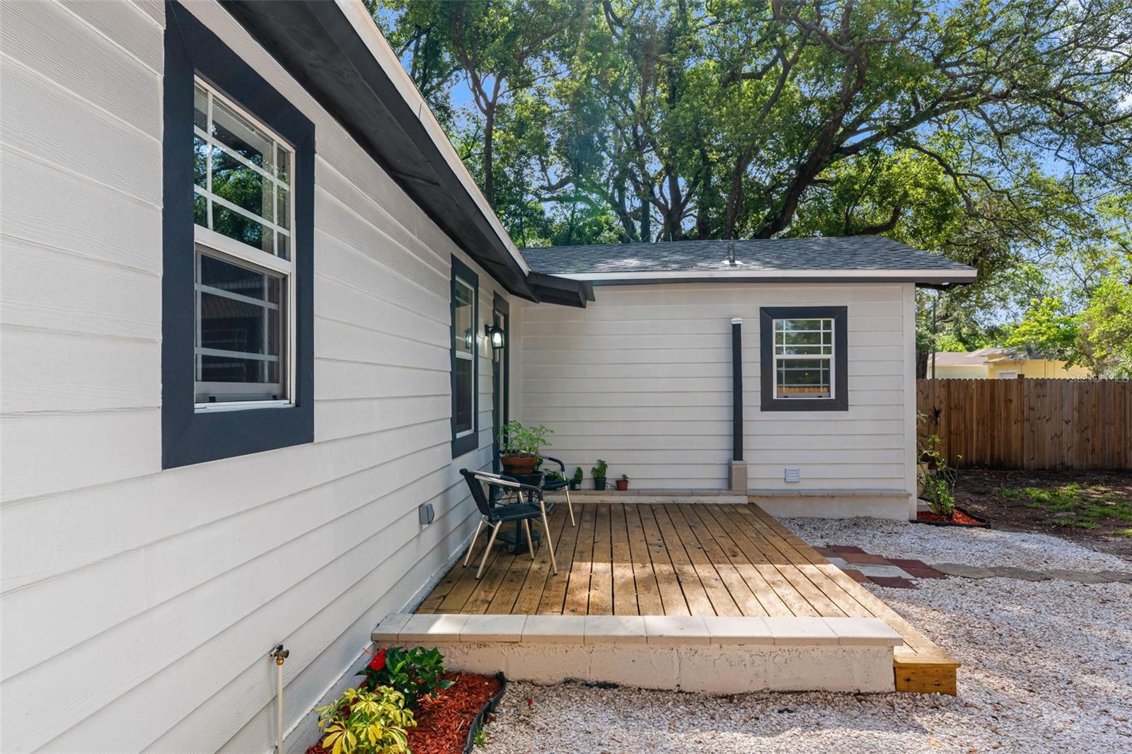 1208 E CHILKOOT AVE, TAMPA, FL, 33612