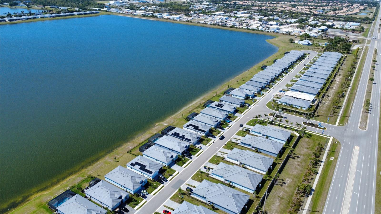 8125 SHORE LAKE DR, ENGLEWOOD, FL, 34224