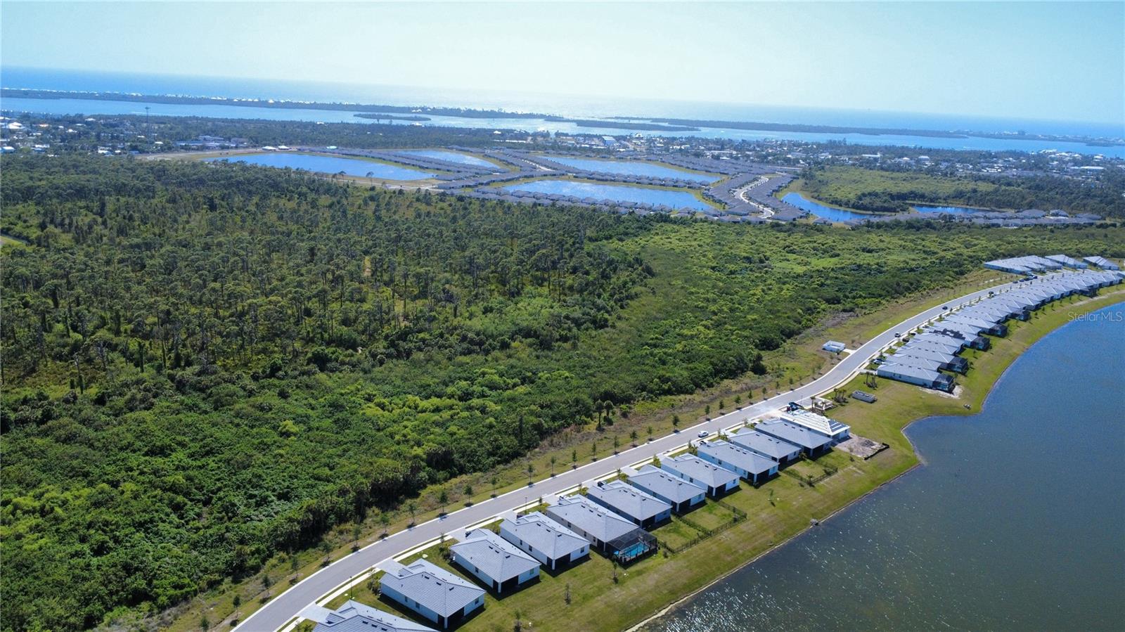 8125 SHORE LAKE DR, ENGLEWOOD, FL, 34224