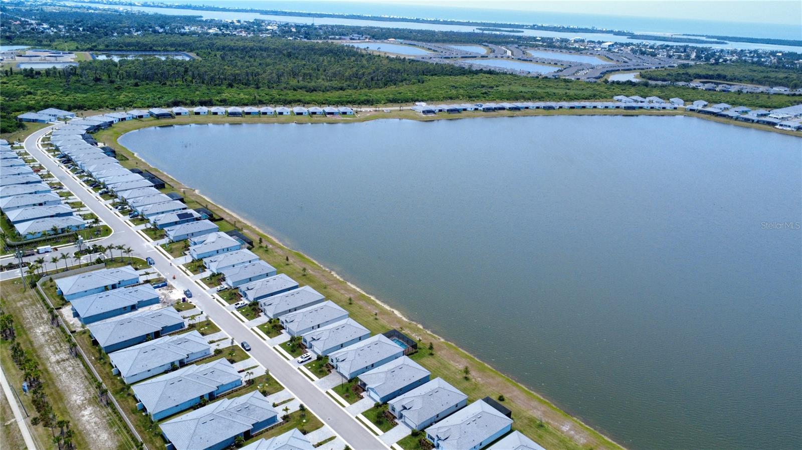 8125 SHORE LAKE DR, ENGLEWOOD, FL, 34224
